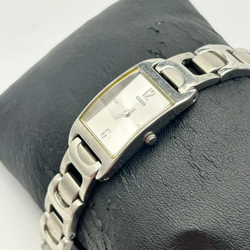 Guess Silver Tone Women’s Watch Working New Battery